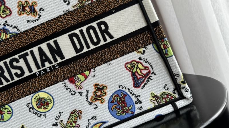 Christian Dior Shopping Bags